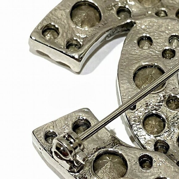CHANEL Coco Mark Rhinestone Accessory Brooch - Picture 8 of 9